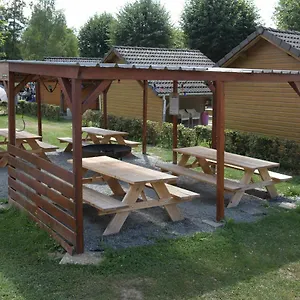 Camping Basic Op Val D'or, Enscherange