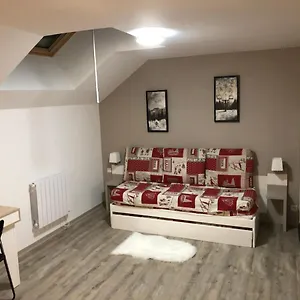 https://appartement-au-pied-des-pistes-de-skipiscinesaun.hotels-rhonealpes.com